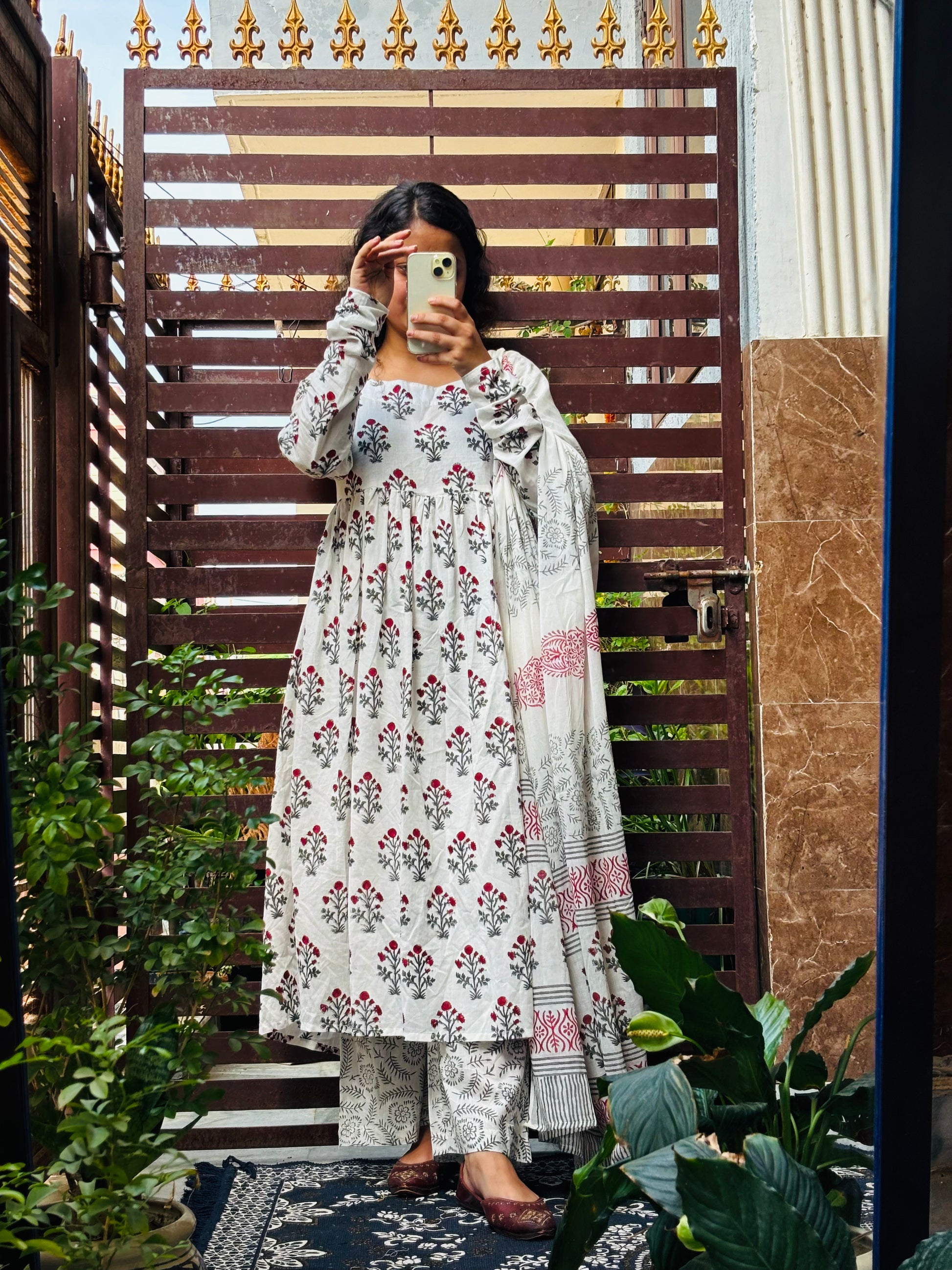 White Block-Printed Cotton 3‑Piece Set with Mulmul Dupatta